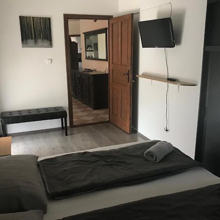 Marta Apartman บาลาโตนัลมาดี ภายนอก รูปภาพ