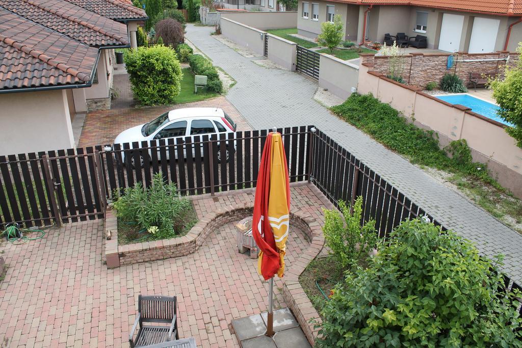 Marta Apartman บาลาโตนัลมาดี ภายนอก รูปภาพ